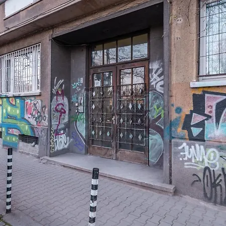 Industrial 2-bdr Flat By The National Stadium By Flat Mаnager Apartment *