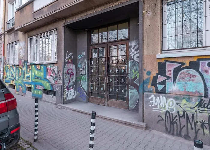 Industrial 2-bdr Flat By The National Stadium By Flat Mаnager Apartamento *