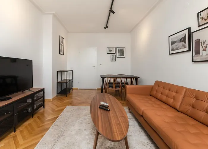 Apartment Industrial 2-bdr Flat By The National Stadium By Flat Mаnager