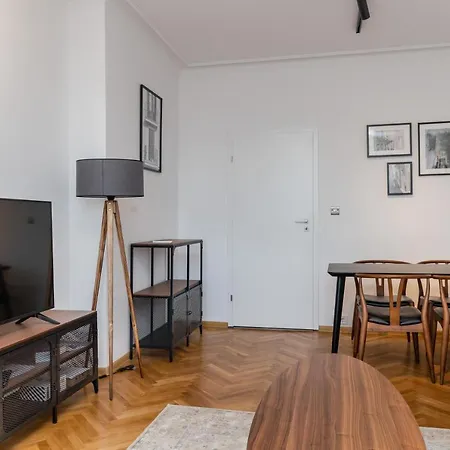 Apartman Industrial 2-bdr Flat By The National Stadium By Flat Mаnager Szófia